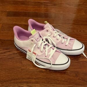 Converse Lavender and White Low-Tops